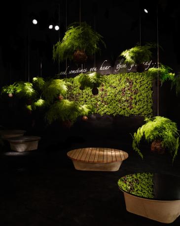 Designers’ Saturday 2012 sitting rondelle primavera urbano by Jörg Boner with string garden Kokedama and vertical garden by Creaplant 