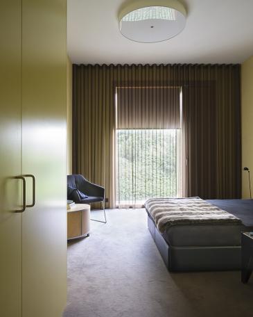 Haus Baden Gästezimmer in Gelb